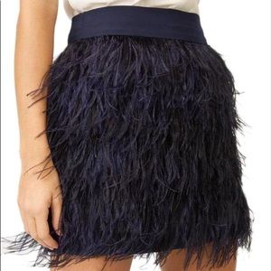 Club Monaco -Navy Blue Ostrich Feather Skirt! Size:00 NEVER WORN!